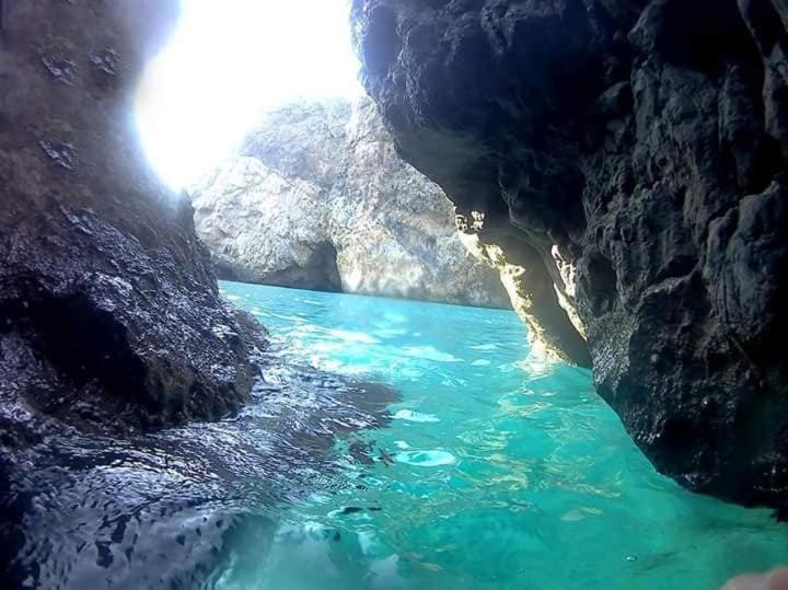 فيلا Salamis Luxury Escape المظهر الخارجي الصورة